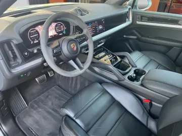 PORSCHE Cayenne Coupe S V8 Sport Design · 22  RS Spyder