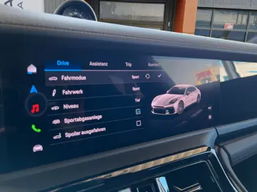 PORSCHE Panamera Turbo E-Hyb Active Body Ride · Vierradl