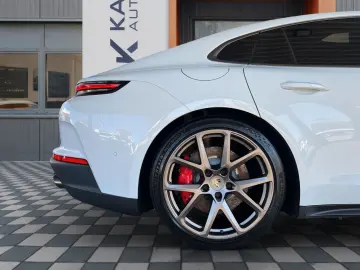 PORSCHE Panamera Turbo E-Hyb Active Body Ride · Vierradl