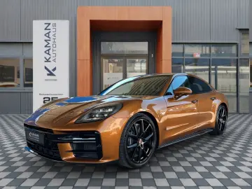 PORSCHE Panamera GTS PCCB Keramik ·  Burmester · Vierrad