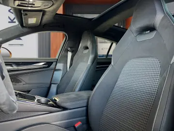 PORSCHE Panamera GTS PCCB Keramik ·  Burmester · Vierrad