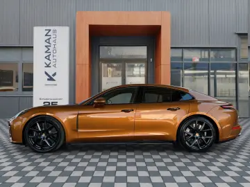 PORSCHE Panamera GTS PCCB Keramik ·  Burmester · Vierrad