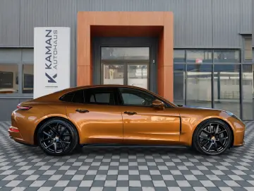 PORSCHE Panamera GTS PCCB Keramik ·  Burmester · Vierrad