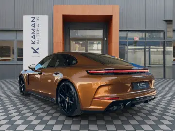 PORSCHE Panamera GTS PCCB Keramik ·  Burmester · Vierrad