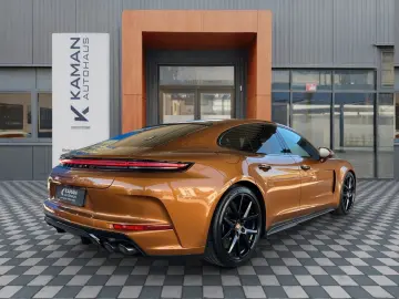 PORSCHE Panamera GTS PCCB Keramik ·  Burmester · Vierrad