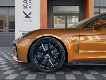 PORSCHE Panamera GTS PCCB Keramik ·  Burmester · Vierrad