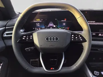 AUDI A5 Limousine eHybrid Q 270kW PANO LM20 HuD B&O