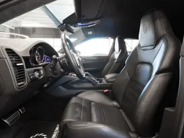 PORSCHE Cayenne Coupe Turbo GT SPORT-CHRONO CARBON 1.HD