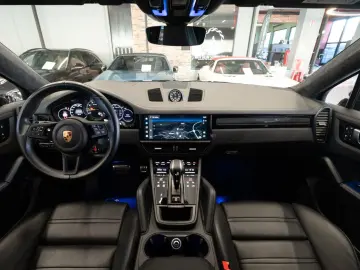 PORSCHE Cayenne Coupe Turbo GT SPORT-CHRONO CARBON 1.HD