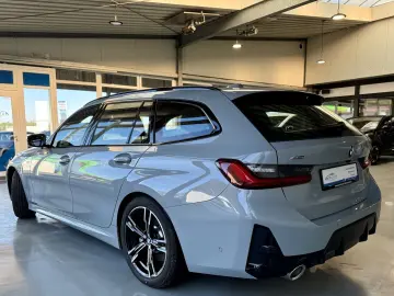 BMW 330 i xDrive M Sport Autom.   LED  ACC  Navi  Ka