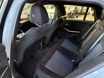BMW 330 i xDrive M Sport Autom.   LED  ACC  Navi  Ka