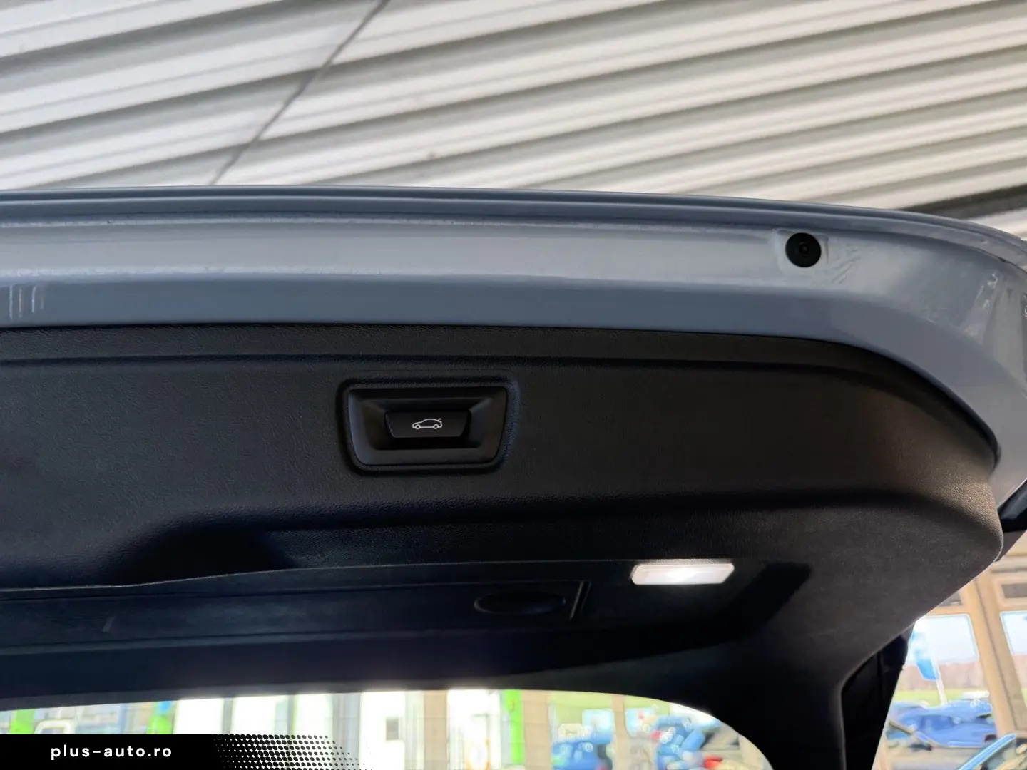 BMW 330 i xDrive M Sport Autom.   LED  ACC  Navi  Ka