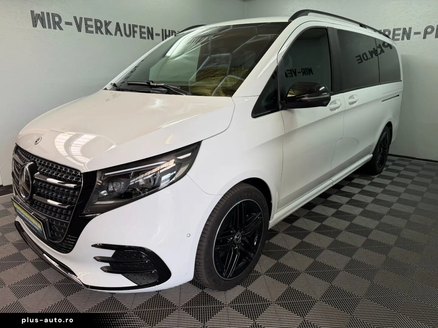 MERCEDES-BENZ V300d AVANTGARDE lang AMG NIGHT AIRMATIC