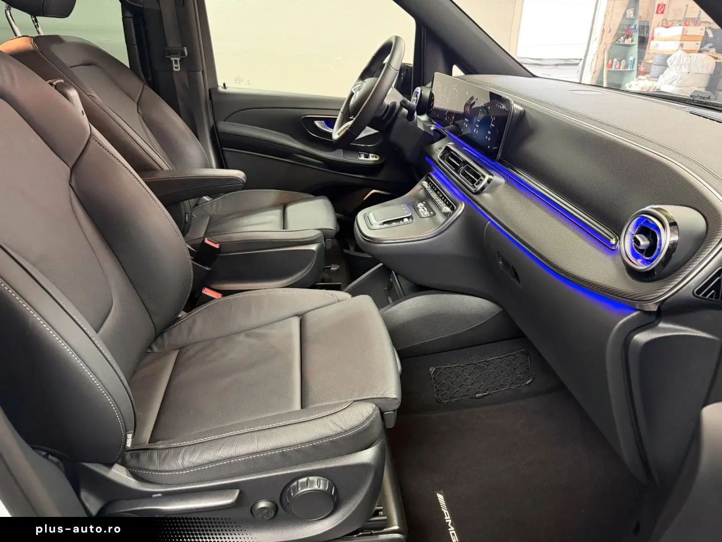 MERCEDES-BENZ V300d AVANTGARDE lang AMG NIGHT AIRMATIC