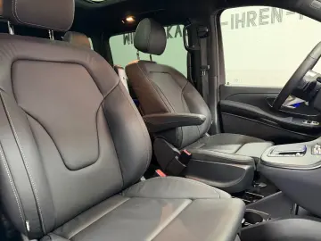 MERCEDES-BENZ V300d AVANTGARDE lang AMG NIGHT AIRMATIC