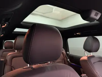 MERCEDES-BENZ V300d AVANTGARDE lang AMG NIGHT AIRMATIC