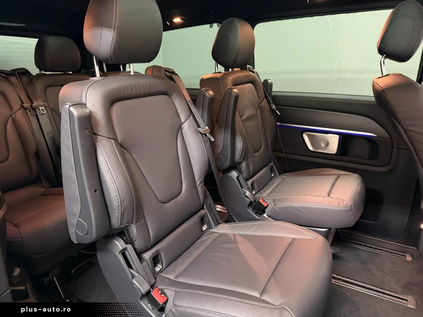 MERCEDES-BENZ V300d AVANTGARDE lang AMG NIGHT AIRMATIC