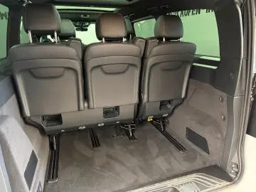 MERCEDES-BENZ V300d AVANTGARDE lang AMG NIGHT AIRMATIC