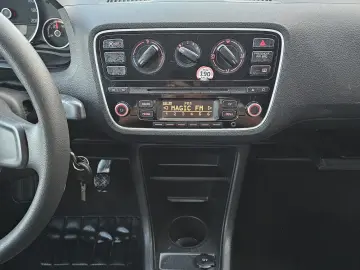 Volkswagen UP 1.0 MPI GAZ 2013