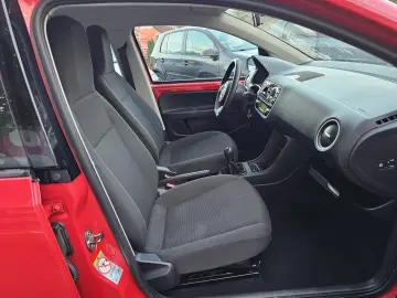 Volkswagen UP 1.0 MPI GAZ 2013