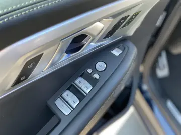 BMW XM  DrAssProf HUD AHK H&K Massage Softclose 22