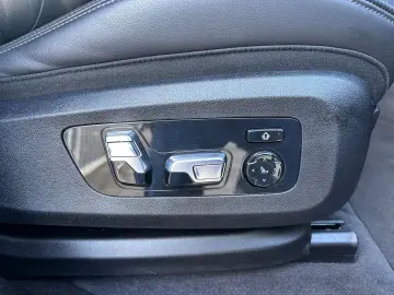 BMW XM  DrAssProf HUD AHK H&K Massage Softclose 22