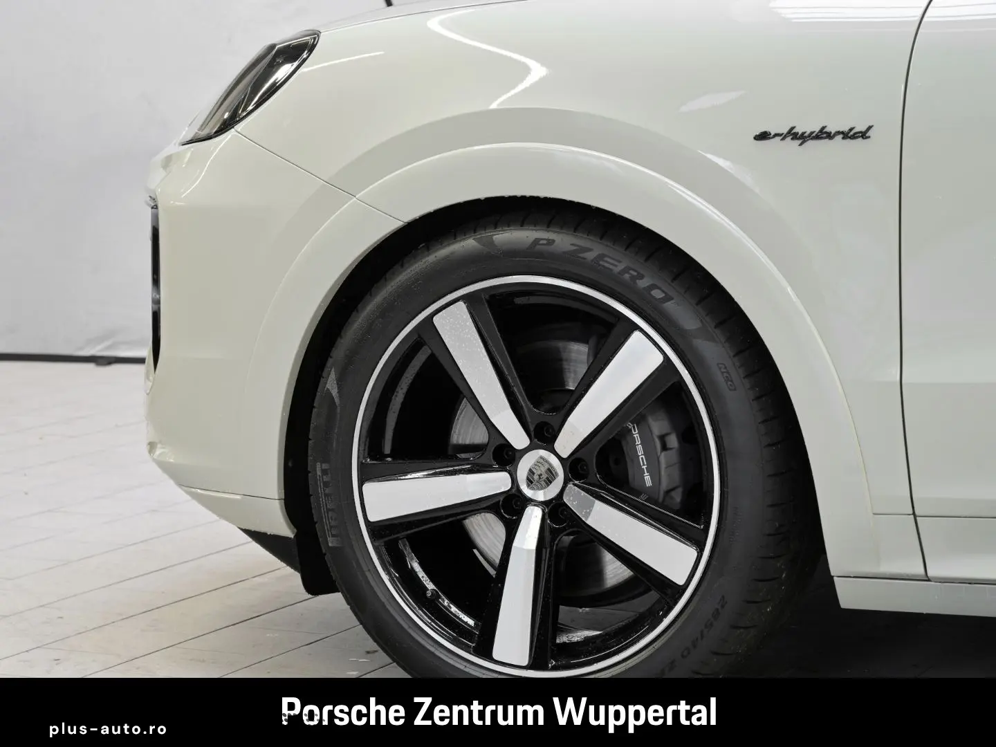 PORSCHE Cayenne E-Hybrid BOSE Luftfederung LED-Matrix