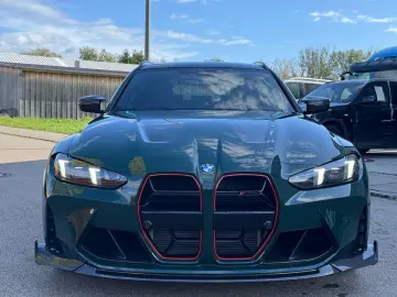 BMW M3 Touring CS RACING-GREEN CARBON ONSTOCK SCHALE