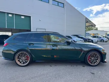 BMW M3 Touring CS RACING-GREEN CARBON ONSTOCK SCHALE