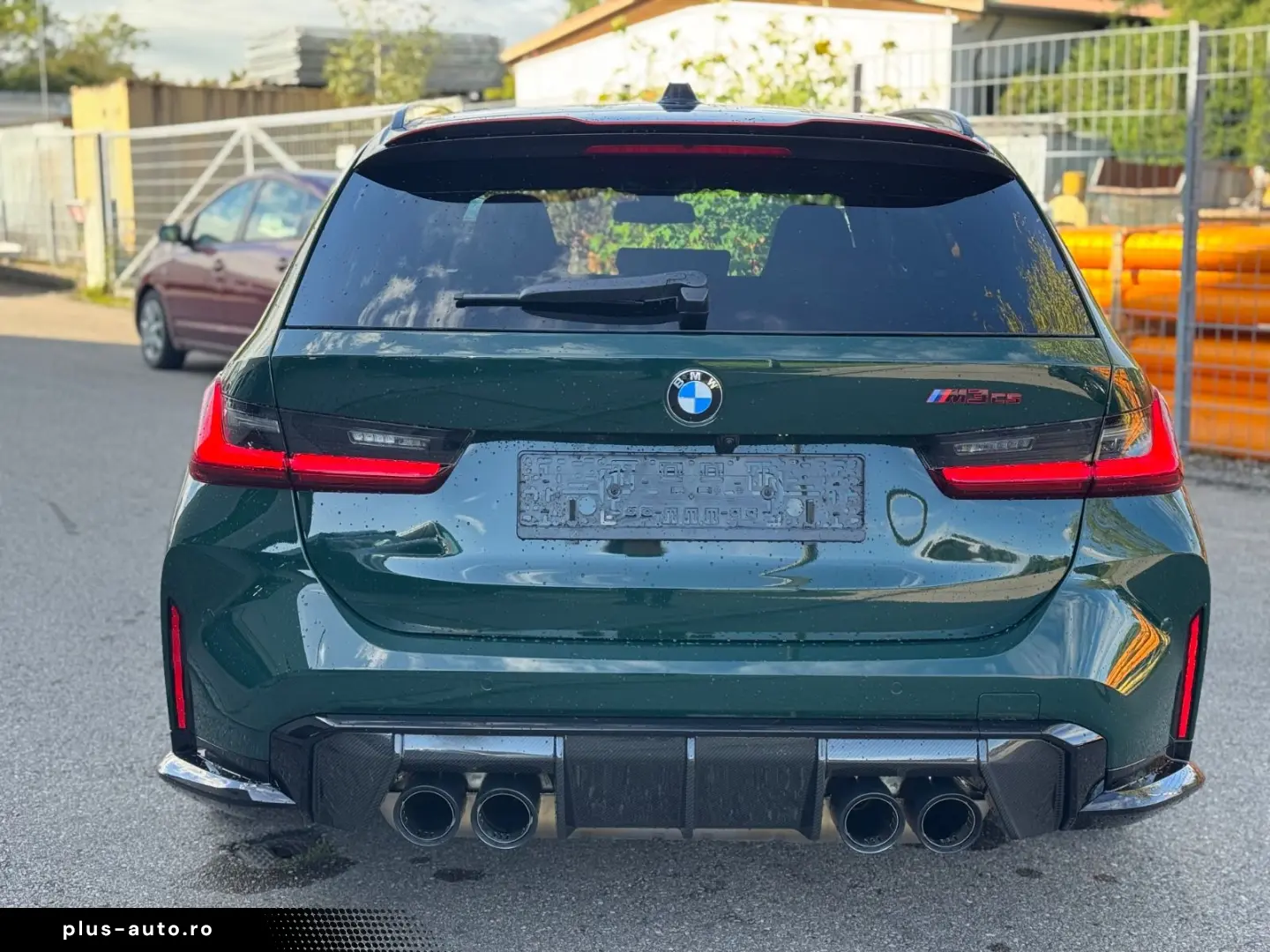 BMW M3 Touring CS RACING-GREEN CARBON ONSTOCK SCHALE