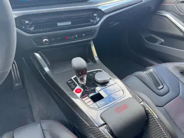 BMW M3 Touring CS RACING-GREEN CARBON ONSTOCK SCHALE