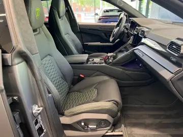 LAMBORGHINI Urus S Pano Massage 23´ Carbon B&O