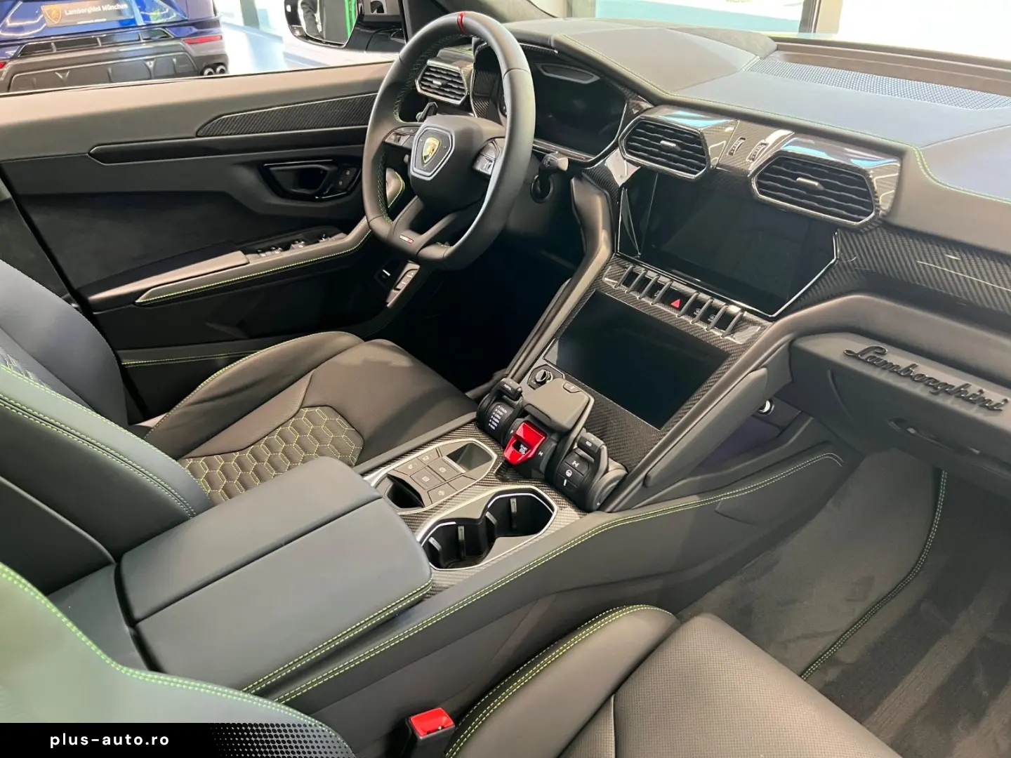 LAMBORGHINI Urus S Pano Massage 23´ Carbon B&O