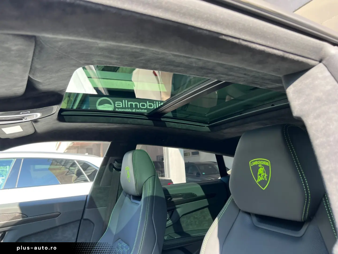 LAMBORGHINI Urus S Pano Massage 23´ Carbon B&O
