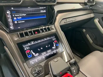 LAMBORGHINI Urus S Pano Massage 23´ Carbon B&O