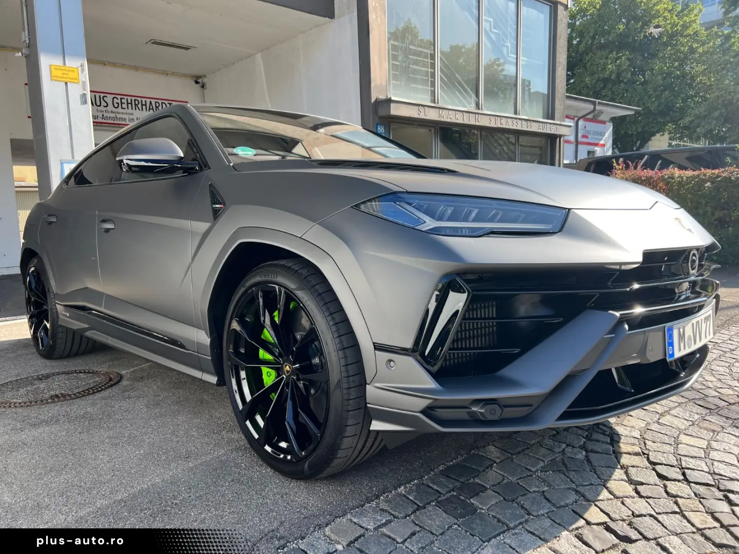 LAMBORGHINI Urus S Pano Massage 23´ Carbon B&O