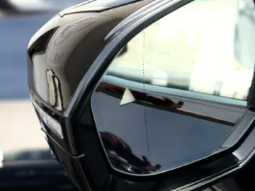 BMW 740d L xDrive M 1Hand SHZ VOLL