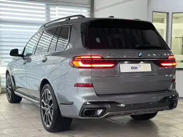 BMW X7 xD40d M Sport Service inkl. 5J. 100.000 km