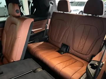 BMW X7 xD40d M Sport Service inkl. 5J. 100.000 km