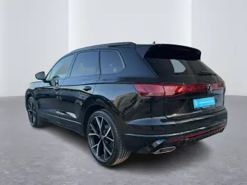 VW Touareg 3.0 TDI DSG  R-Line 4M Panoramadach