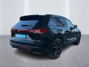 VW Touareg 3.0 TDI DSG  R-Line 4M Panoramadach