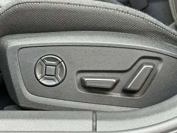 AUDI A6 Avant TDI qu edition C9 B&O PANO MATRIX 360