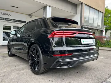 AUDI Q8 50 TDI qu S Line Competition  Pano StHzg B&O