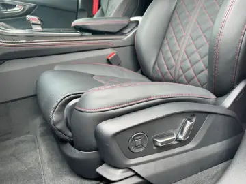 AUDI Q8 50 TDI qu S Line Competition  Pano StHzg B&O