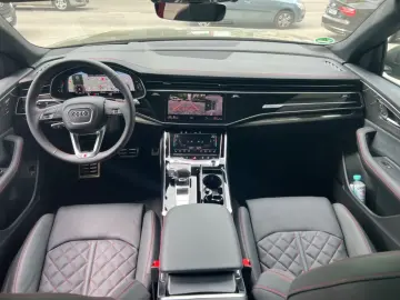 AUDI Q8 50 TDI qu S Line Competition  Pano StHzg B&O