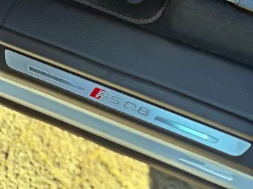 AUDI RSQ8 qu KERAMIK B&OADV. NACHT AHK PANO CARBON