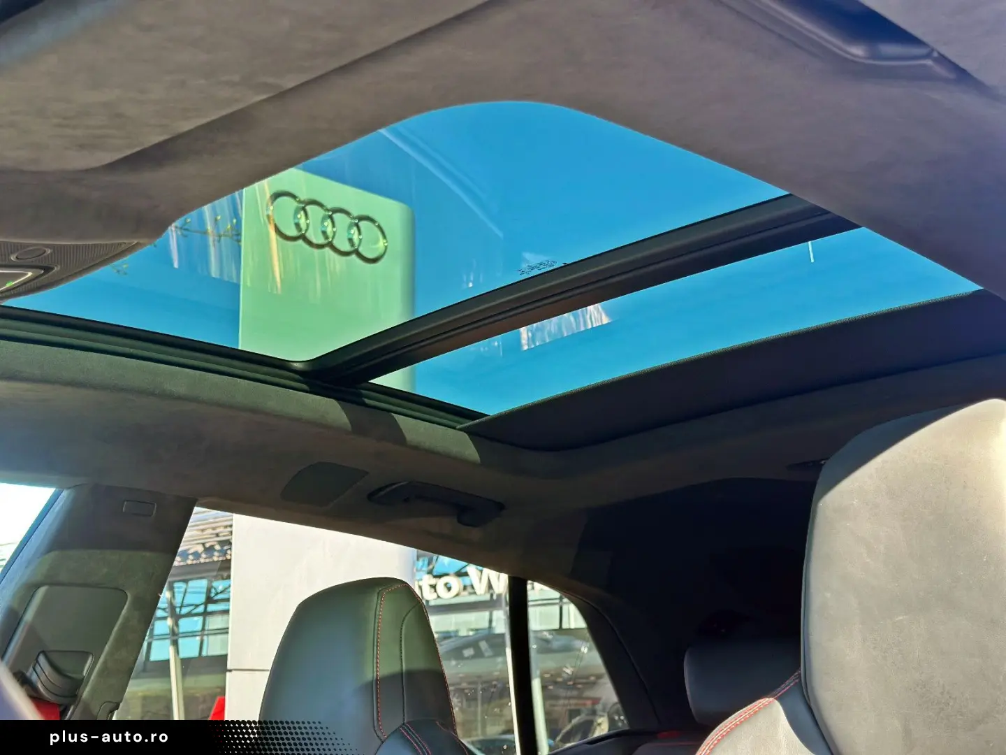 AUDI RSQ8 qu KERAMIK B&OADV. NACHT AHK PANO CARBON