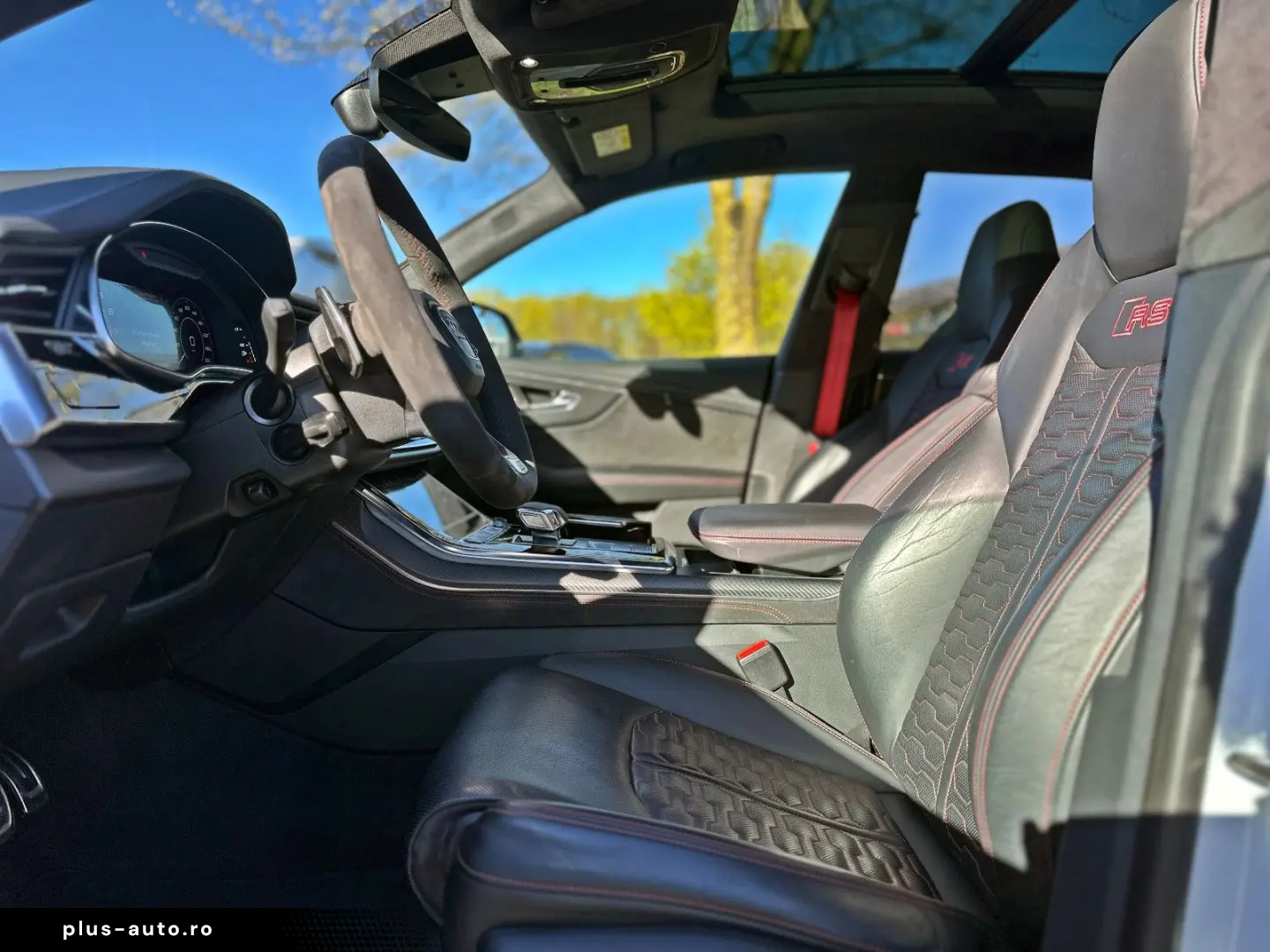 AUDI RSQ8 qu KERAMIK B&OADV. NACHT AHK PANO CARBON