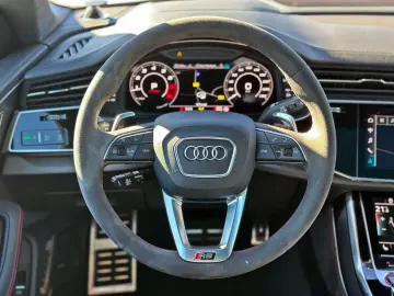AUDI RSQ8 qu KERAMIK B&OADV. NACHT AHK PANO CARBON