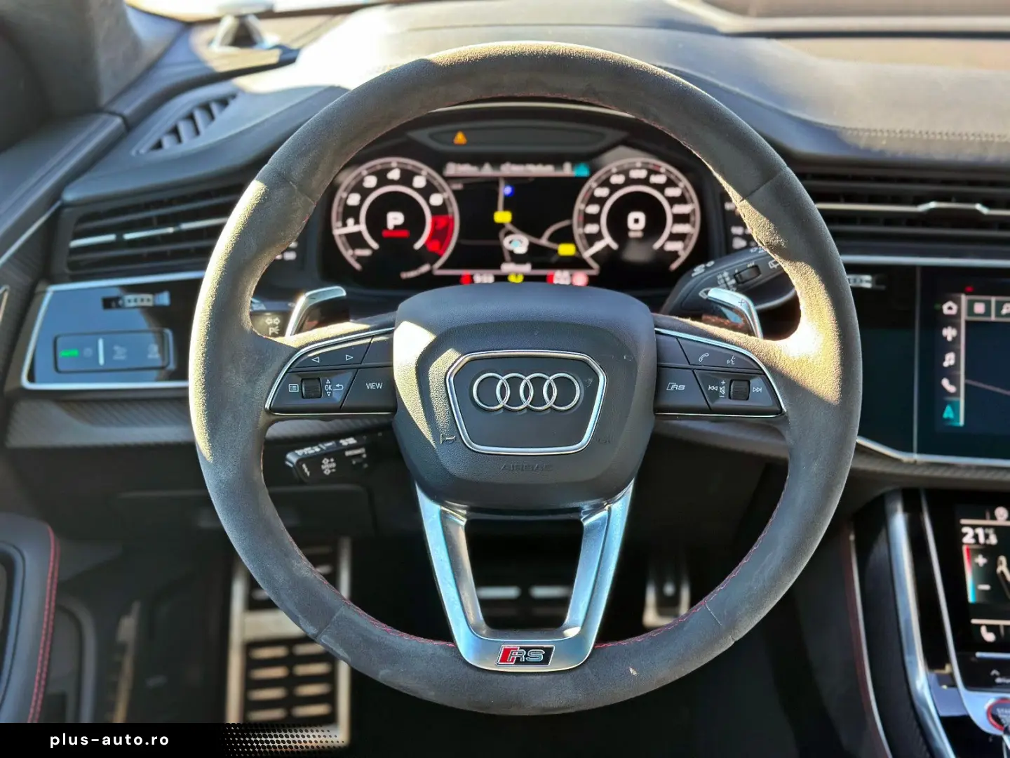 AUDI RSQ8 qu KERAMIK B&OADV. NACHT AHK PANO CARBON